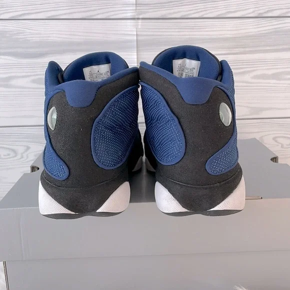 Air Jordan 13 Retro - Picture 7 of 12